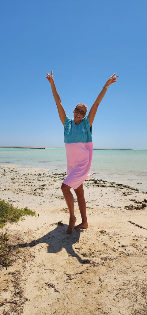 SurfVibes Premium Towel Poncho - Blue & Pink