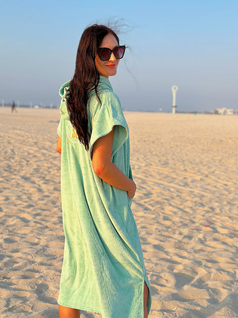 SurfVibes Premium Towel Poncho - Green Mint